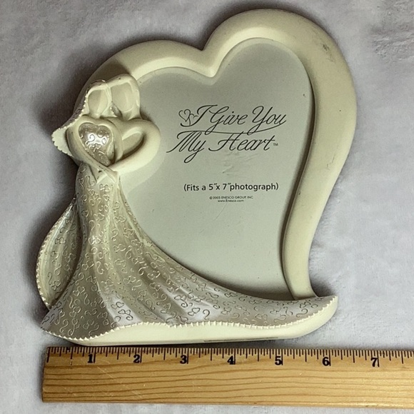 “I Give You My Heart” 5x7 Cream Picture Frame - Picture 5 of 7